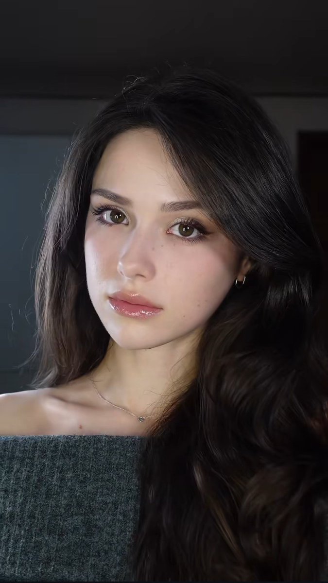 outerpages's tweet image. ᅠ
Mau masuk. Nih aku kasih dua. 
ᅠ