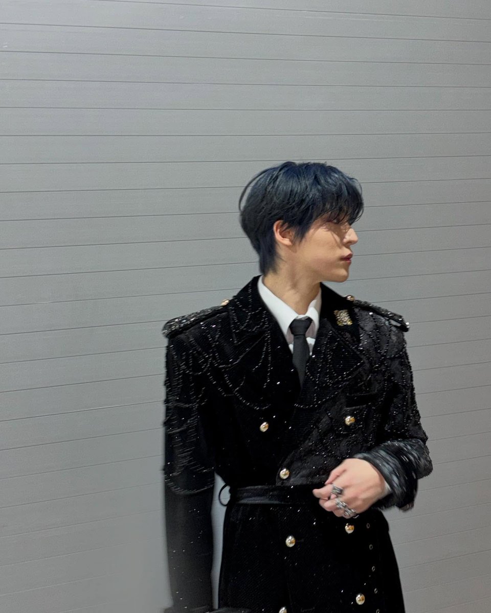 yuyunhos tweet picture