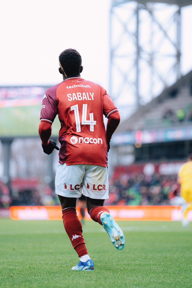 CheikhSabaly14's tweet photo. Pas le résultat que l’on souhaitait devant nos supporters, mais on va continuer à s’accrocher et repartir au travail. ⚔️💪🏾

𝗡𝗲 𝗿𝗶𝗲𝗻 𝗹𝗮̂𝗰𝗵𝗲𝗿 𝗲𝘀𝘁 𝗱𝗮𝗻𝘀 𝗻𝗼𝘁𝗿𝗲 𝗔𝗗𝗡 ! 🧠 https://t.co/47gHWjdNtT