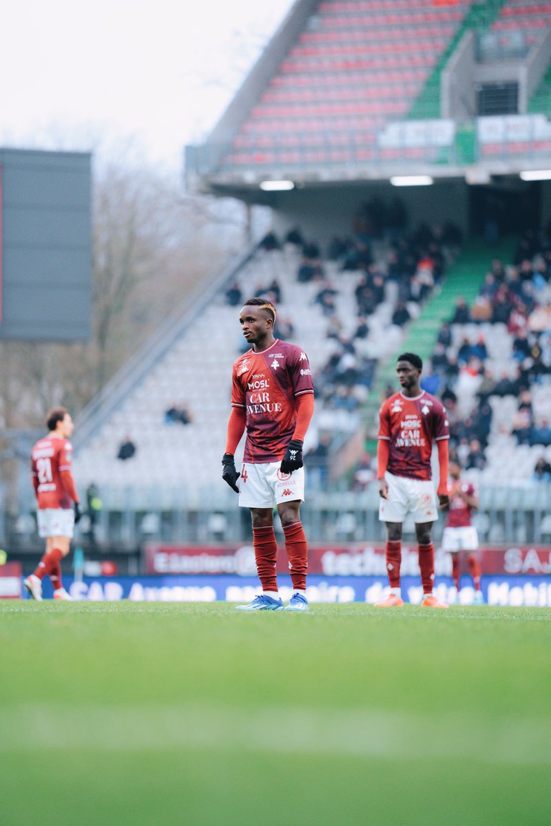 CheikhSabaly14's tweet photo. Pas le résultat que l’on souhaitait devant nos supporters, mais on va continuer à s’accrocher et repartir au travail. ⚔️💪🏾

𝗡𝗲 𝗿𝗶𝗲𝗻 𝗹𝗮̂𝗰𝗵𝗲𝗿 𝗲𝘀𝘁 𝗱𝗮𝗻𝘀 𝗻𝗼𝘁𝗿𝗲 𝗔𝗗𝗡 ! 🧠 https://t.co/47gHWjdNtT