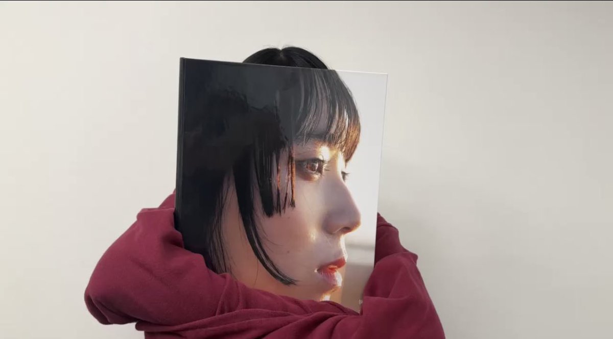 あけましておめでとうございます。
Xでは挨拶をしていなかった！
元日は生まれて初めて初日の出をみた！
美味い飯を美味い人と食べた！
流れ星をみちゃったりしたり！
それってつまり、幸先がよいということ〜？！
今年も色んなことをしましょう。
今年も絶対によろしくお願いします。
絶対にね。