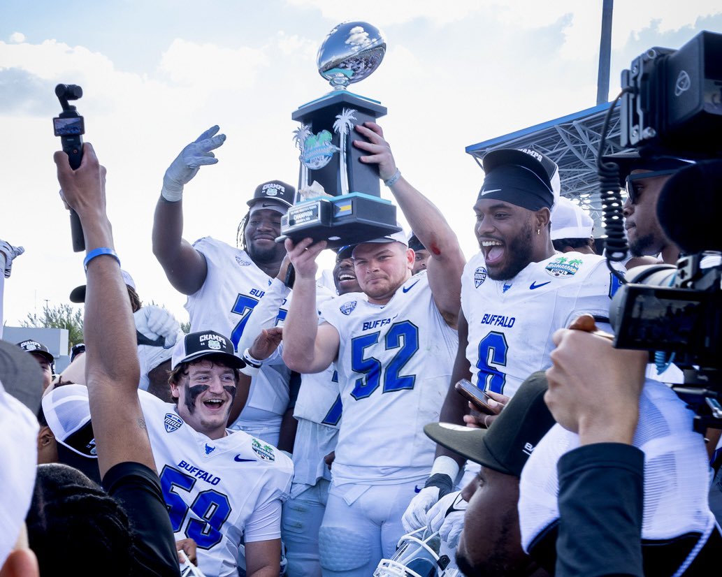 Buffalo Football tweet media