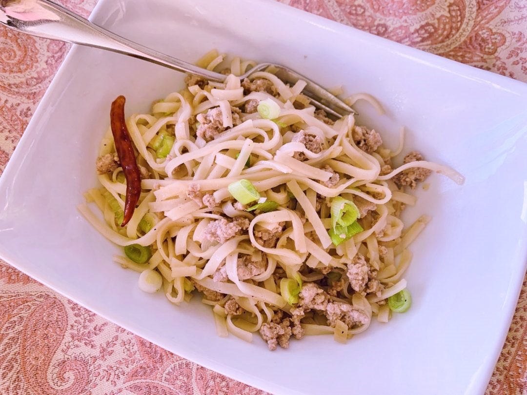 genabellrecipes's tweet image. A week at a time - meal ideas! Let’s kick this week off with some healthy, yet tasty options. 

genabell.com/a-week-at-a-ti…

#recipe #mealideas #healthiermeals #menuplan