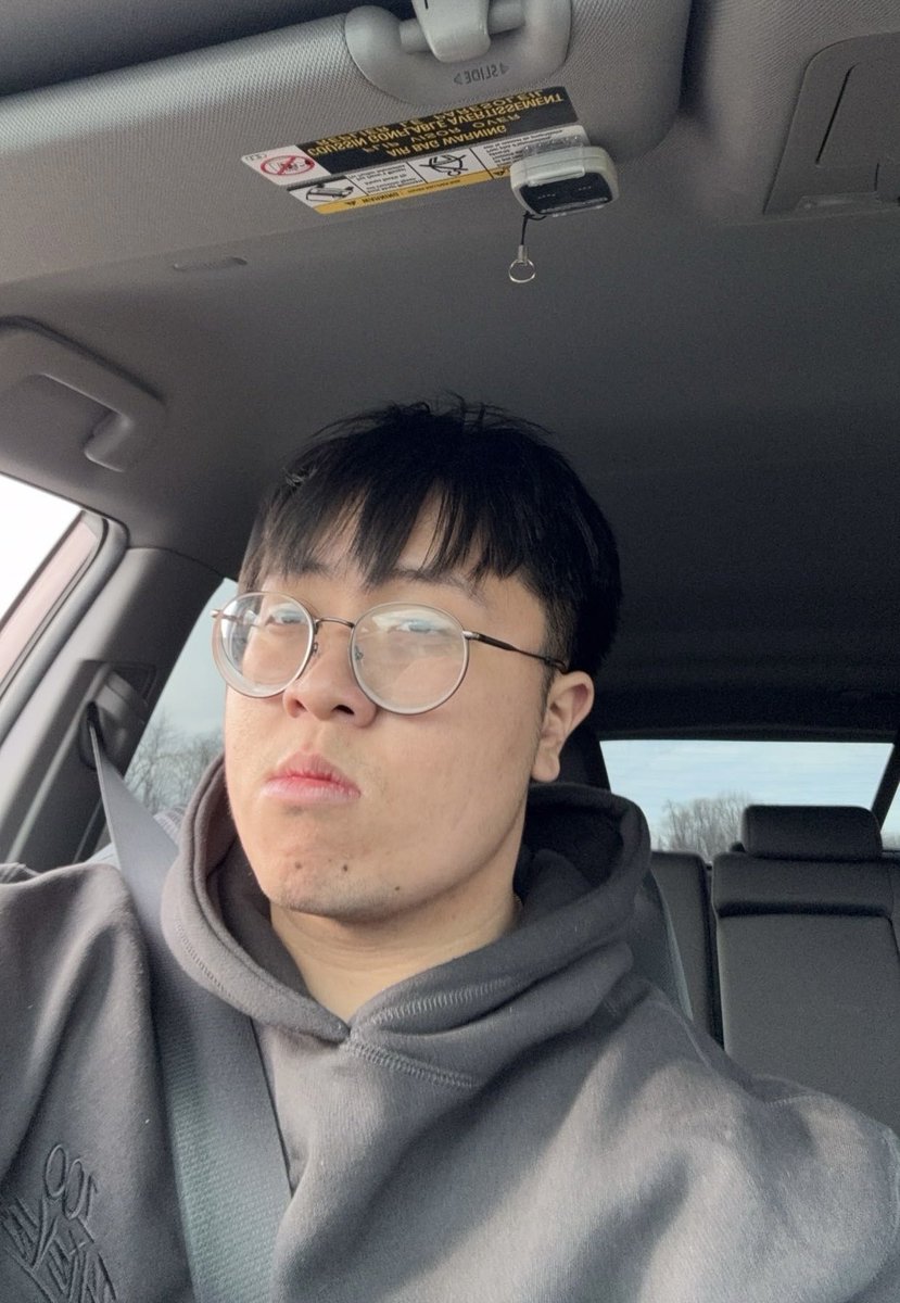 teehytv's tweet photo. new year, newer me. https://t.co/UFAVndwYRd