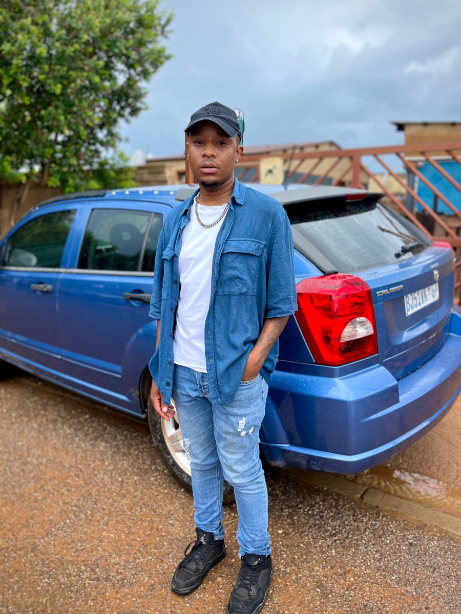 GreyhamMcsa's tweet photo. First Sunday 💐💙🥹 https://t.co/TKk4TO8jp0