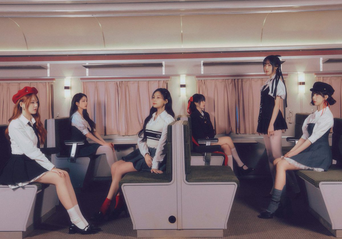 GFriend in new concept photos for Season of Memories.