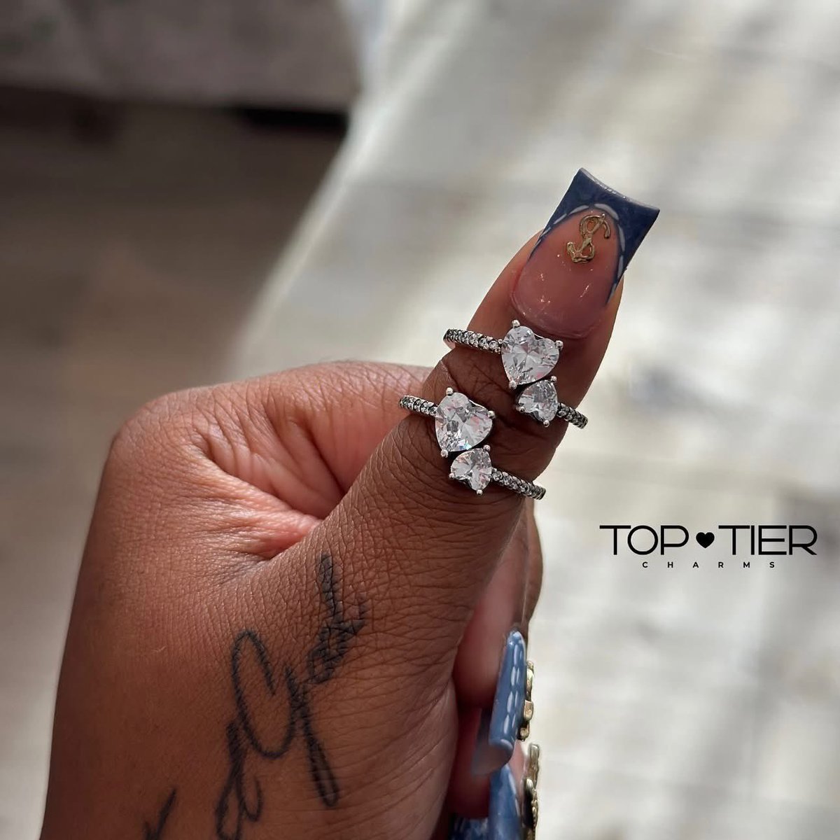 XoKaylamariexo's tweet photo. Put a ring on it… or two 💍✨ This Valentine’s, top off your look with charms that steal hearts 💖 BETTER THAN PANDORA 🥺
@toptiercharms 

USE CODE: KMARIE

https://t.co/e198XBAdAp
TopTier Charms

#TopTierLove #CharmedForVDay” https://t.co/tYDhBfATf6