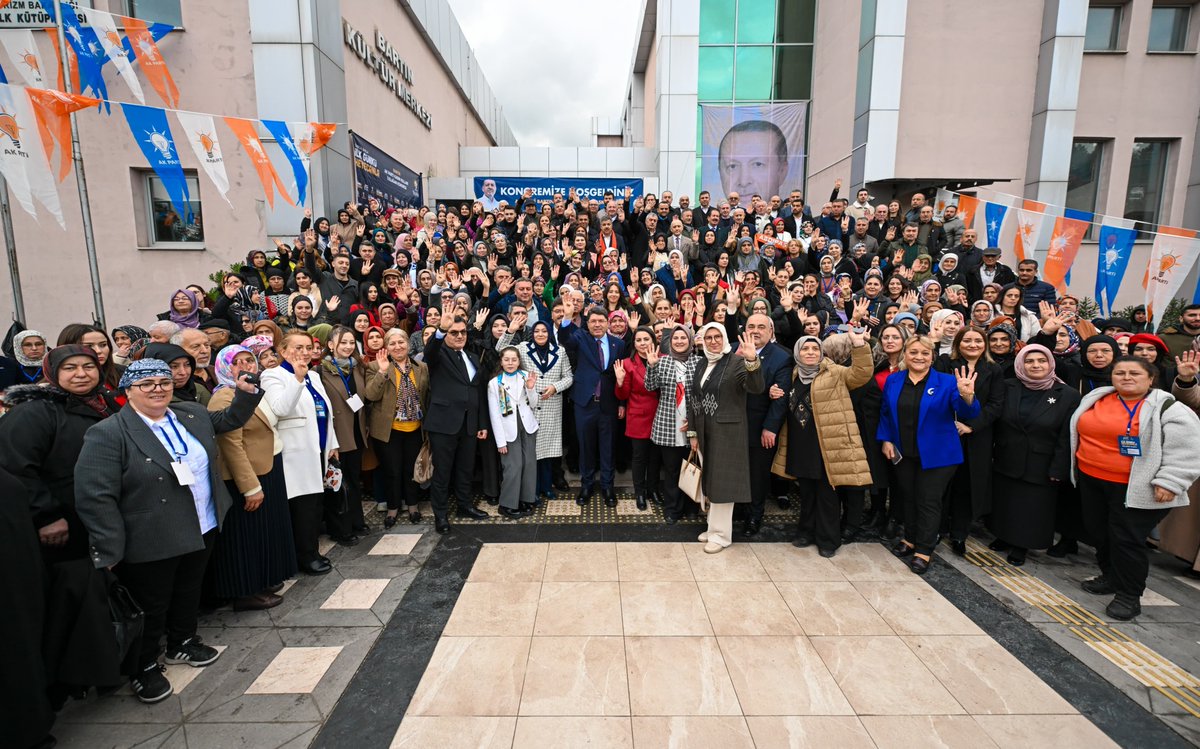 yilmaztunc's tweet photo. 📍 Güzel memleketim, baba ocağım #Bartın’dayız.

AK Parti #Bartın Kadın Kolları 7. Olağan Kongresini coşku ve heyecan içerisinde gerçekleştirdik. 

Yaşamın her alanında başarılarına tanık olduğumuz değerli kadın kardeşlerimizle birlikte son 22 yılda girdiğimiz her mücadeleyi zaferle sonuçlandırdık, eserler ürettik, ülkemize ve milletimize hizmet ettik. 

Cumhurbaşkanımız Sayın Recep Tayyip Erdoğan’ın liderliğinde AK Parti olarak kadınları her alanda güçlendirmeye, birlikte yol yürümeye, omuz omuza #TürkiyeYüzyılı’nı inşa etmeye devam edeceğiz.

Demokrasi şölenimizin hayırlara vesile olmasını diliyor, güven tazeleyen AK Parti Bartın Kadın Kolları Başkanımız Evren Ayvaz ve ekibine başarılar diliyorum. 

Canla, başla, ilk günkü heyecanla çalışan, AK Parti’mizin gücüne güç katan tüm kadın kolları teşkilatlarımıza, AK Kadınlarımıza emekleri ve gayretleri için teşekkür ediyorum. 

Umudun, İcraatın, Geleceğin #AdıAkParti
#DurmakYokYolaDevam

@RTErdogan
@Akparti
@aysekesir
@AKKADINGM
@evrenayvazz
@kadinkollari74
@yaldatmaz
@yasararslan_74
@bartin_akparti