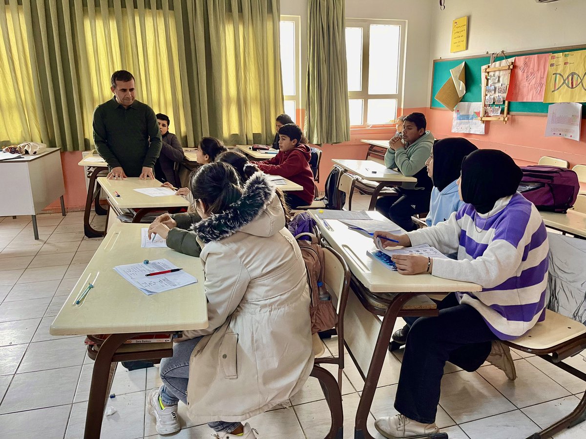 📎İlçe Milli Eğitim Müdürümüz Sayın Mehmet Asutay’dan Fen Lisesi Hazırlık Kursuna Ziyaret