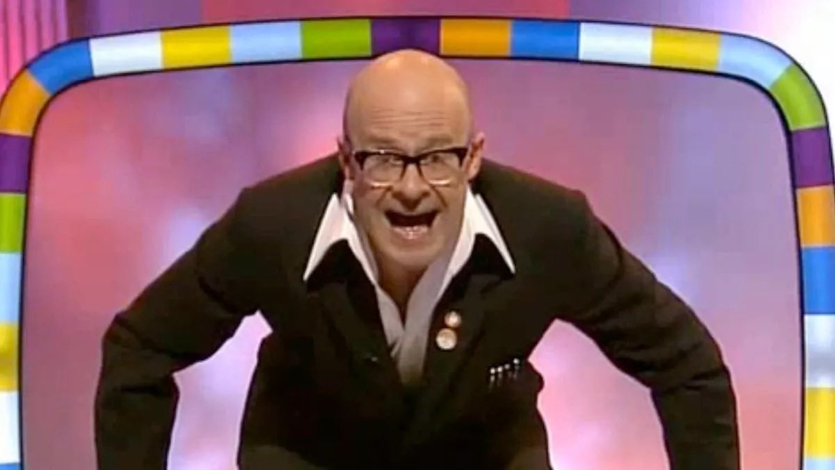 “Which is the most insufferable right winged cunt? Nigel Farage or Elon Musk? There’s only one way to find out… FIGHT!”