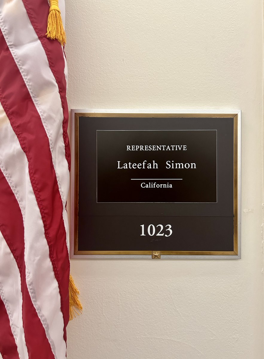 RepLSimon's tweet image. It’s official! I’ve been sworn in as a Member of Congress.
Let’s get to work for California's 12th Congressional District.