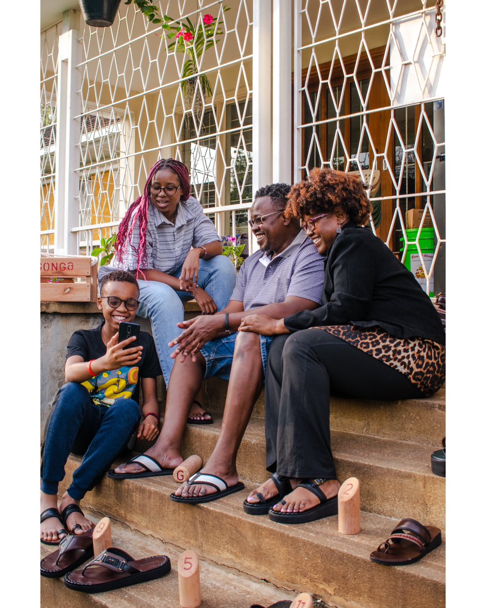Akala21_'s tweet photo. Moments of joy, grounded in heritage. With Gonga the Game and Akala 21 sandals, every step and every laugh celebrates African connection.

#akala21 #gonganaakala #akala21experience #madeinkenya🇰🇪 #sustainability #leathercraft #woodwork #games #outdoogames https://t.co/T2telmXUTR