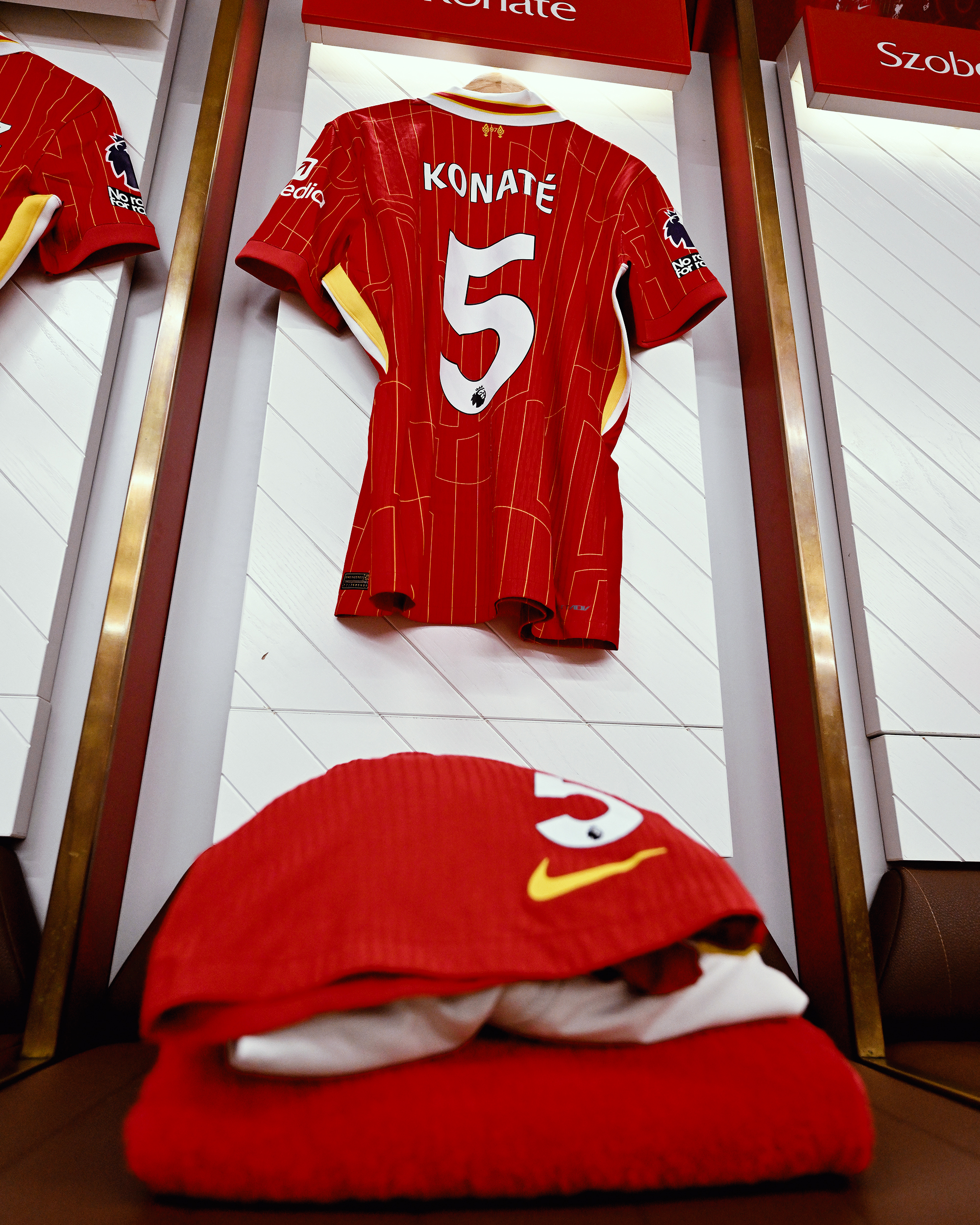 Liverpool vs Manchester United LIVE Updates, Scores and News | Photography of Ibrahima Konate's shirt in the dressing room at Anfield | sportzpoint.com