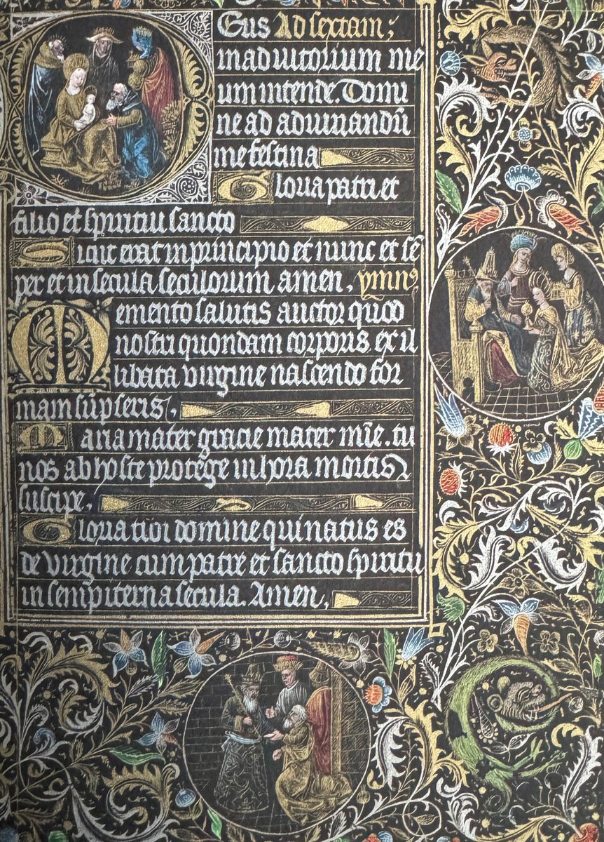Zur Feier der Hl. Drei Könige sehen Sie eine Initiale aus dem Schwarzen Gebetbuch von ca. 1470 mit der Ankunft der Weisen beim Christkind! Im seitlichen Medaillon macht die Königin von Saba Salomo ihre Aufwartung. Unten zeigt sich der Heerführer Abner bei David in Hebron.