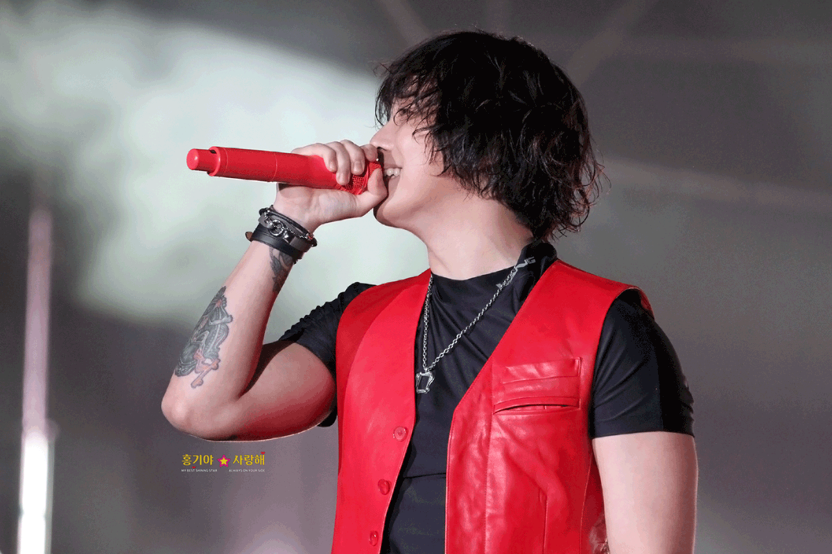 LOVE__HONGSTAR's tweet photo. 2025.01.05
FNC BAND KINGDOM in Taoyuan

この笑顔を守りたい！@skullhong

#FTISLAND #FT아일랜드
#이홍기 #LEEHONGGI #FNCBANDKINGDOM https://t.co/X8Wie2okvE