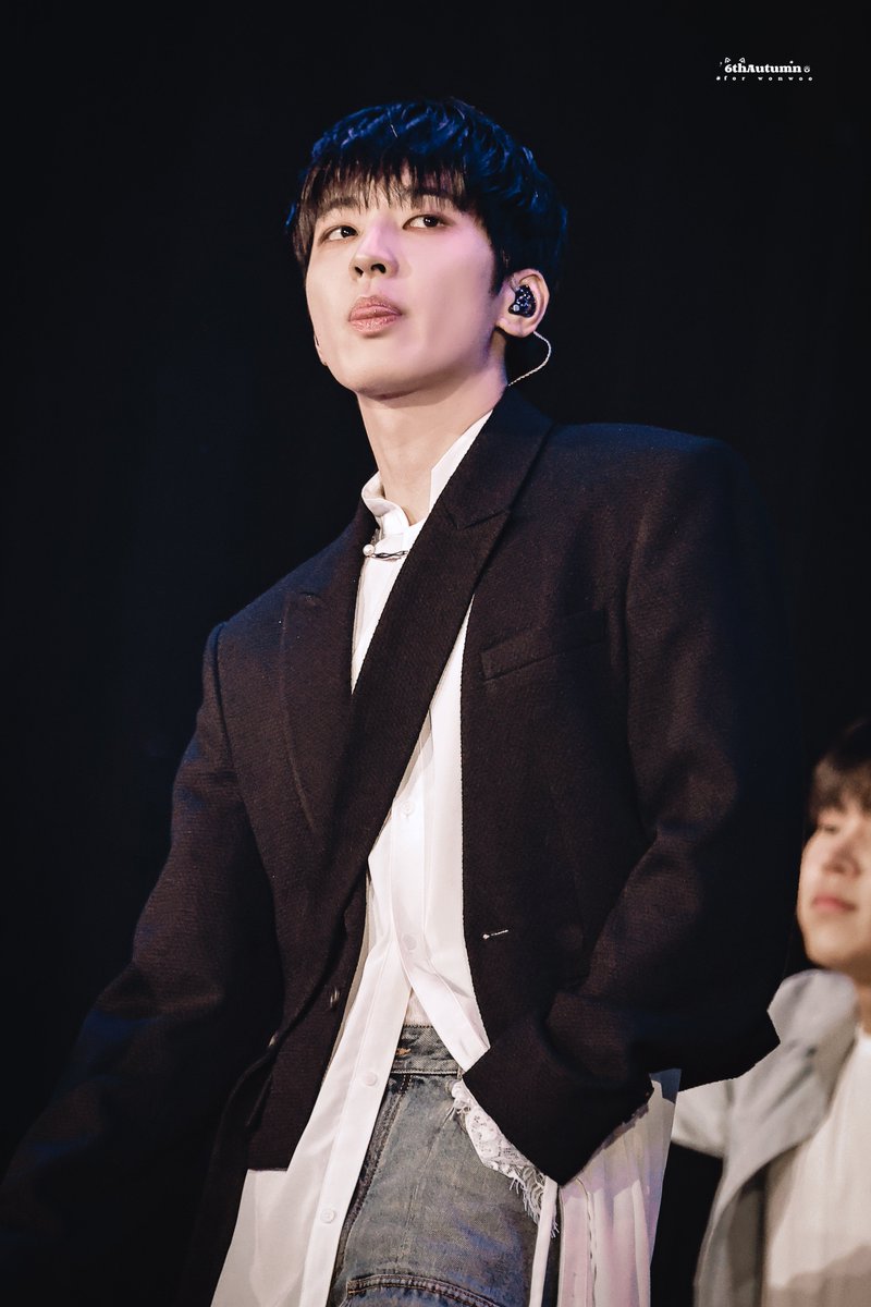 6thAutumnn's tweet photo. 250105 GDA

🥹

#원우 #전원우 #WONWOO #ウォヌ
#세븐틴 #SEVENTEEN #全圆佑 https://t.co/w9mIo71Hj9