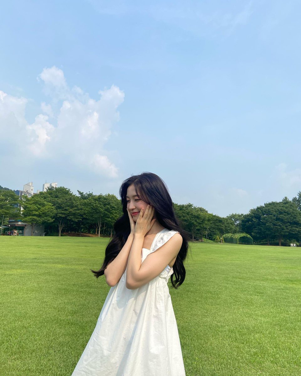 flcring's tweet image. picnic date.