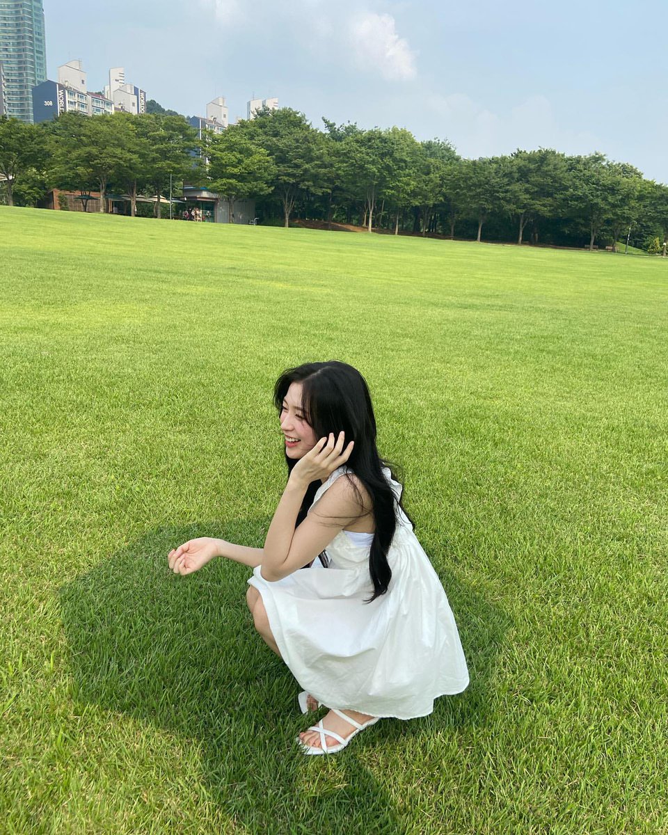 flcring's tweet image. picnic date.