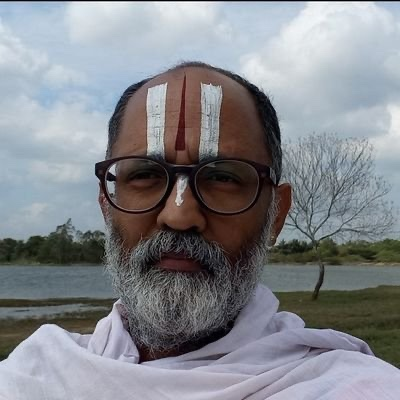 madras_aale's tweet image. Some inspirational people who promote 'son of the soil' movement in various sectors.
1) Sridhar vembu - tech
2) Food Pharmer - awareness about food labels and nutrition
3) Yuvraj bhavnagar - traditional akhada workout and instruments
4) RN swamy - H sampradaya rights