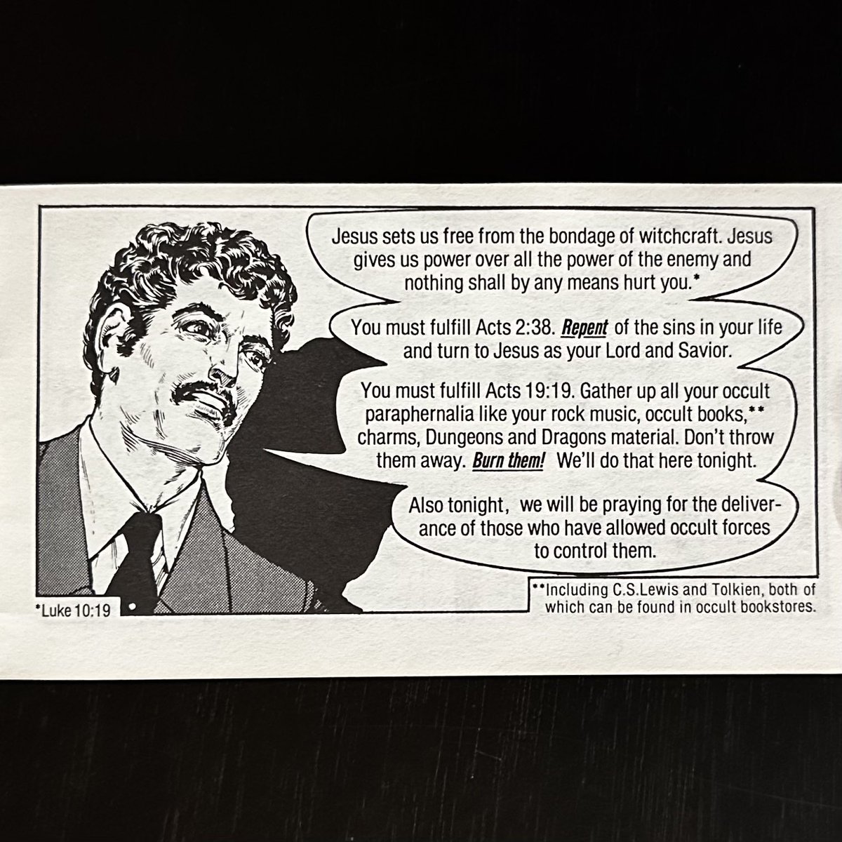 dnd__daily's tweet photo. Dark Dungeons (1984) (original print with Tolkien/Lewis reference) #DnD #DarkDungeons #TTRPG #JackChick https://t.co/kVMTkLyaw7
