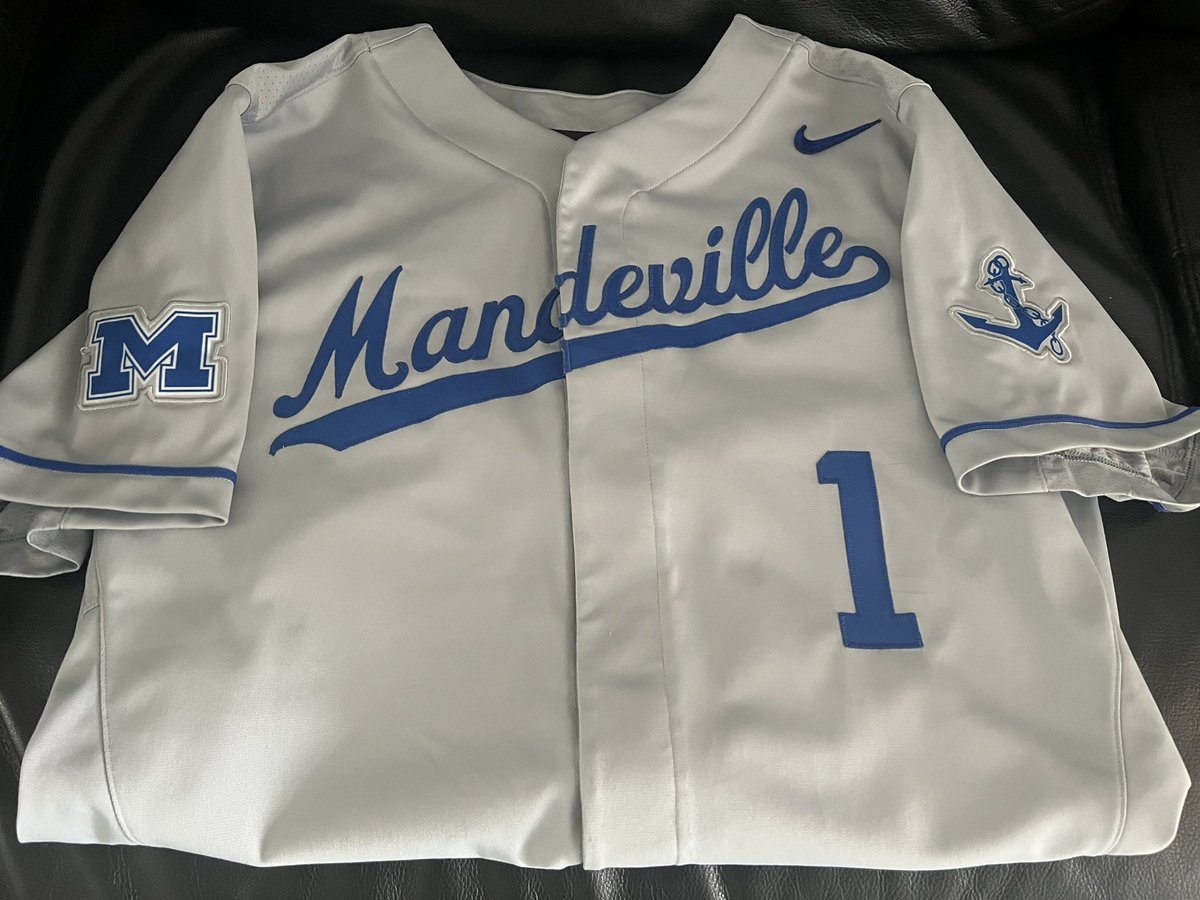 MHSSkippersBSB's tweet photo. 1 more sleep until we get to practice!  Class of 2025… it’s your last ‘first day!’  Make it count!  #PrepareCompeteWin #EmbraceTheTarget #ISEE https://t.co/8G5KuFYz1f