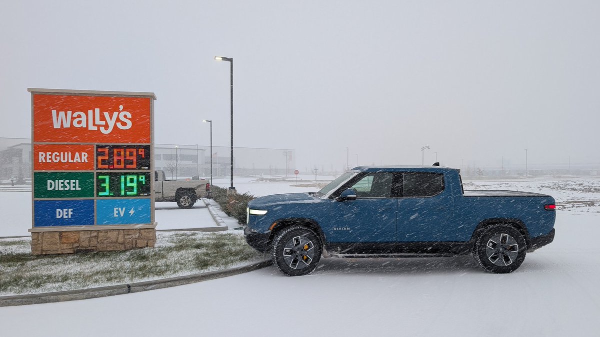 Robert Dunn tweet media