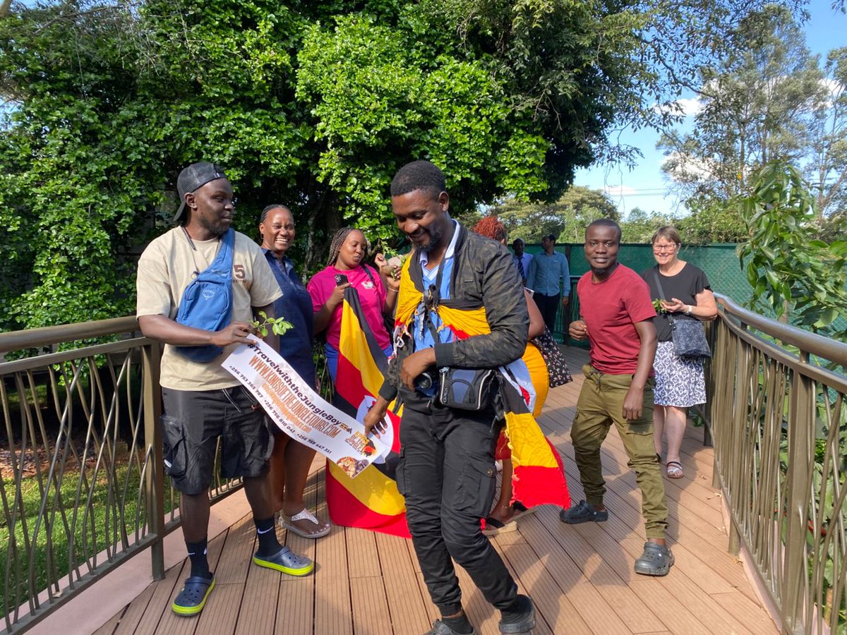 Thanks for supporting us. 
kingsofthejungletours.com 
info@kingsofthejungletours.com
What's App +256 756 810041