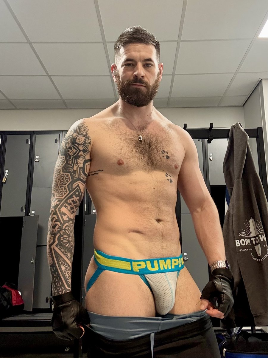 Locker room heat turned all the way up. 🔥 Who’s ready for a closer look? #UnderwearGame #PUMP #GearUp