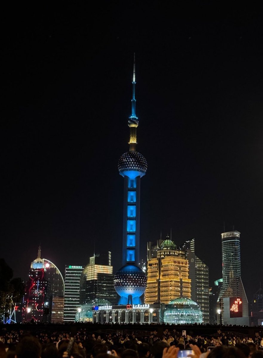 learnfrompast2's tweet photo. Missing China—the vibrant streets, the peaceful temples, and everything in between. Hoping to visit again someday. https://t.co/AMQ8igu6v9