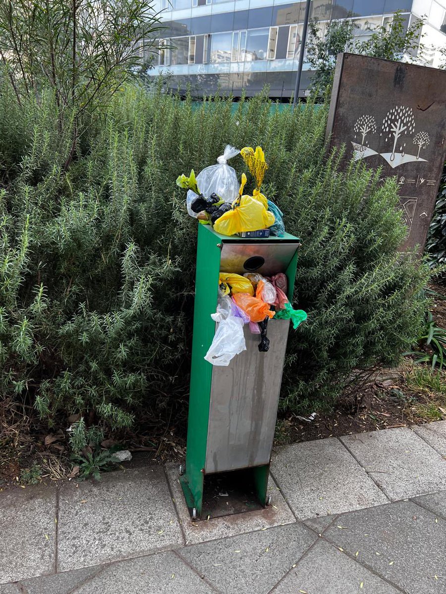 Carlos Calderón tweet media