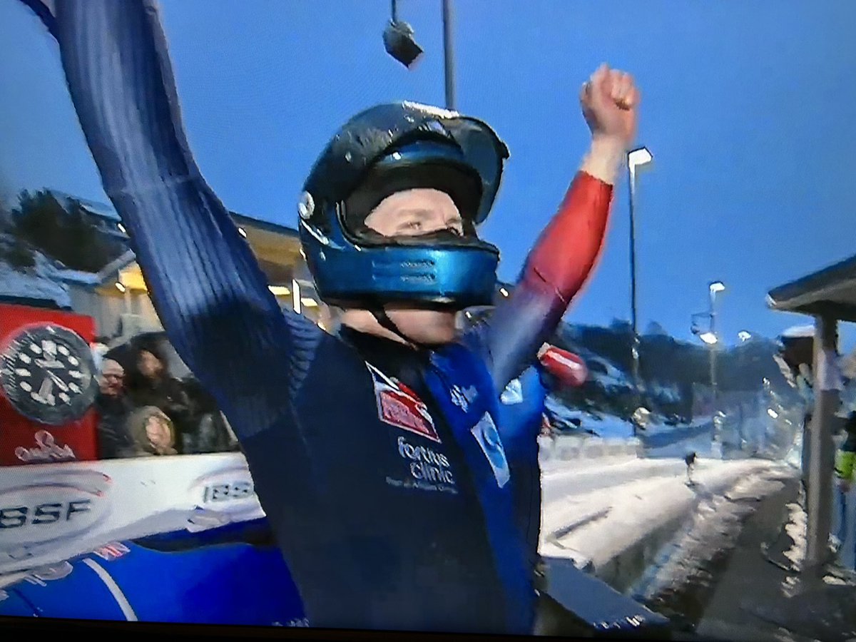 Jon Knighton tweet media