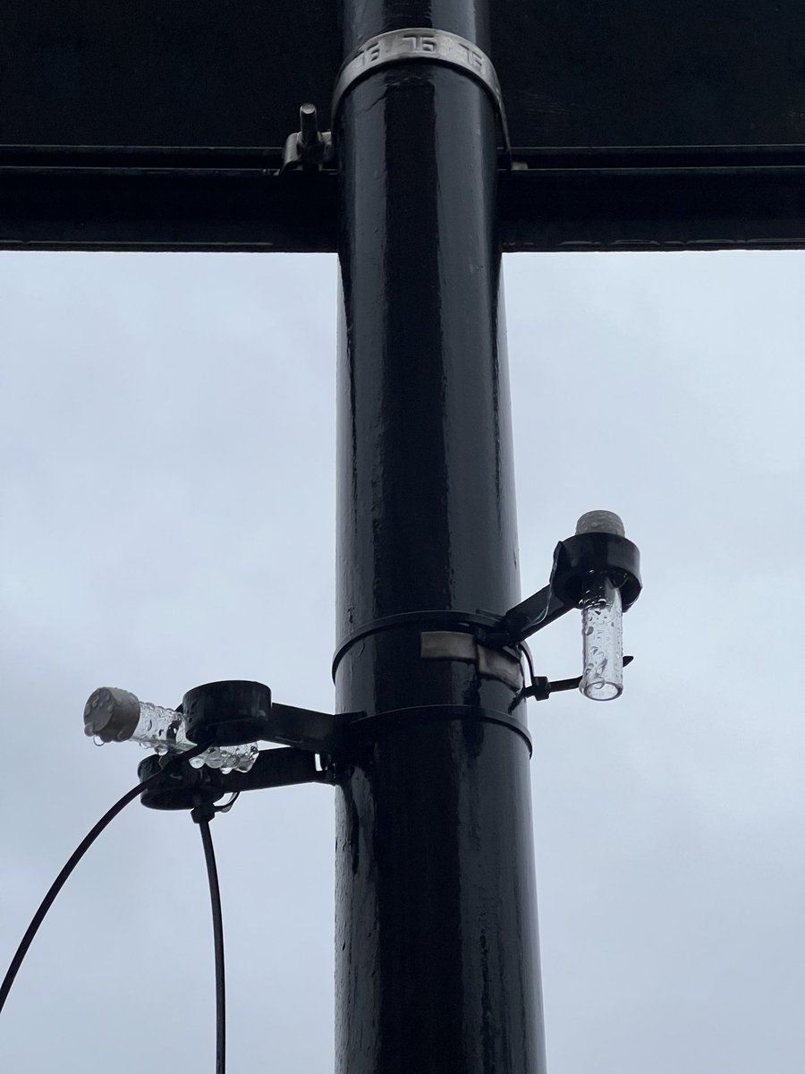 zoelaughlin's tweet image. Any ideas what’s going on here? (Spotted about two meters up on a sign post in a central London location. I didn’t see them on any other posts in the area)