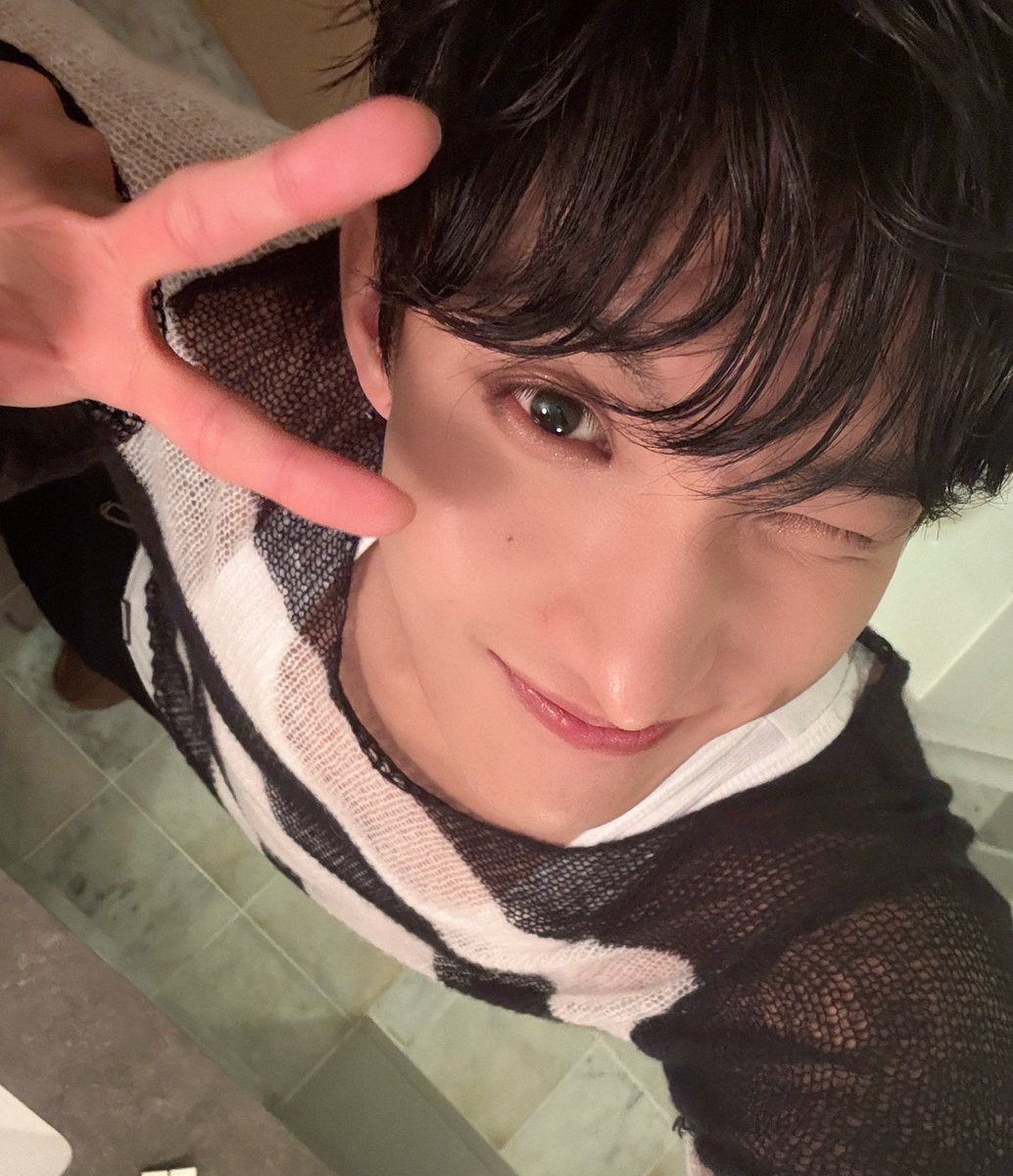 셀카도 예쁘게 찍는 강아띠야 ♥︎
사랑해, 항상 응원해 !