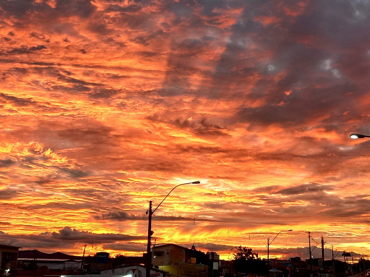 rickycosmos's tweet photo. 🌅🧡🐻
#Phokungraphy2025 #KUN #쿤 #钱锟 #PHOTOSFORKUN #쿤이짱 🧡 @InfoWayvBR https://t.co/P2jXJQrh4Y
