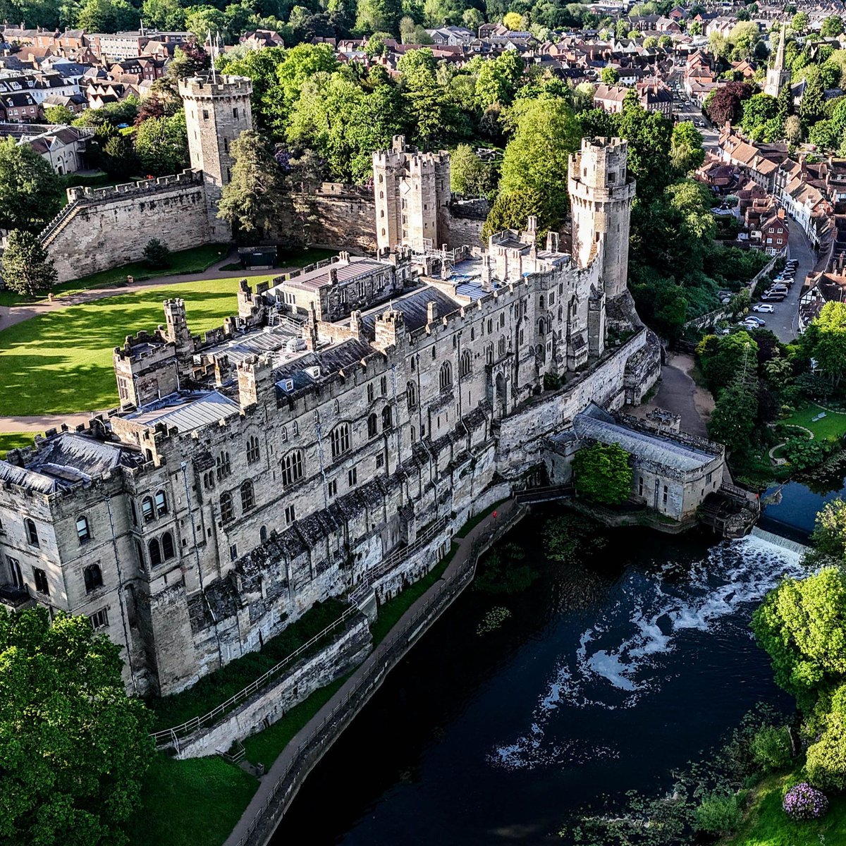 Exciting things are on the horizon for 2025!🤩

Warwick Castle will be closed for essential maintenance starting January 6th and will reopen on Saturday, January 18th. We can't wait to welcome you back for more adventures!
