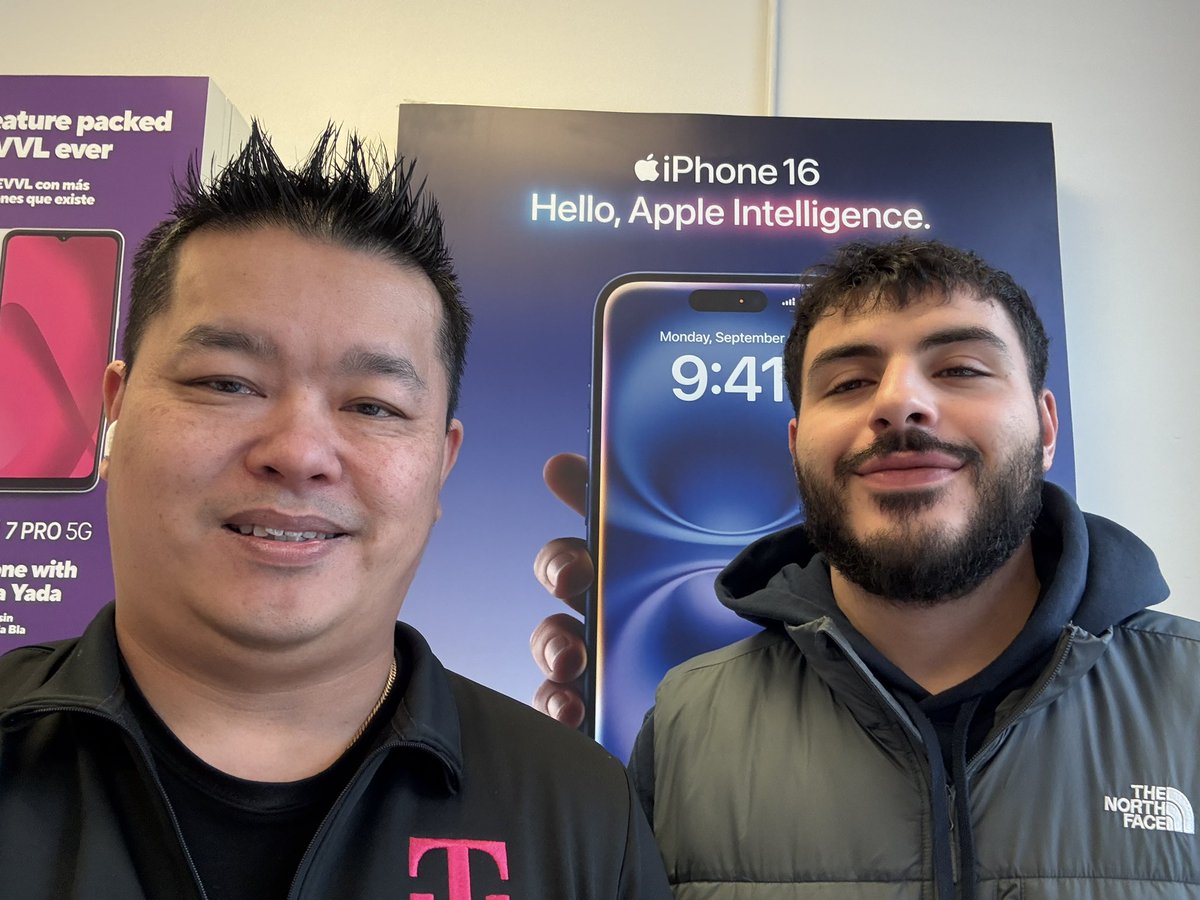 Alex Tang (@tm0tang) on Twitter photo Sunday football got you down? No worries. Make the winning move to <a href="/MetroByTMobile/">Metro by T-Mobile</a> and take advantage of the deals still here from the holidays! Aladdin is here on W 25th, ready to get you set up with all your needs! <a href="/WinstonAwadzi/">Winston Awadzi</a> <a href="/MagentaAk/">MagentaMattAk</a> #NadaYada #CentralEast Sunday football got you down? No worries. Make the winning move to <a href="/MetroByTMobile/">Metro by T-Mobile</a> and take advantage of the deals still here from the holidays! Aladdin is here on W 25th, ready to get you set up with all your needs! <a href="/WinstonAwadzi/">Winston Awadzi</a> <a href="/MagentaAk/">MagentaMattAk</a> #NadaYada #CentralEast