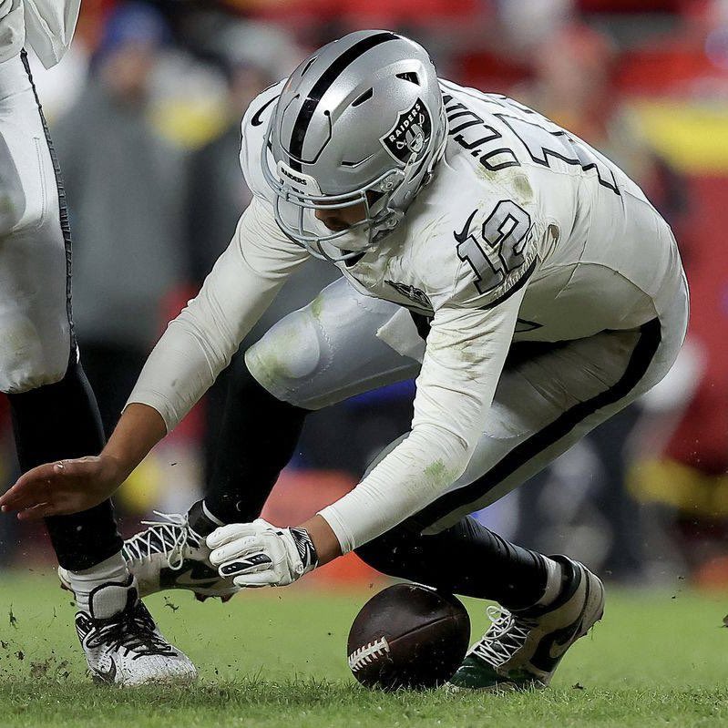 CLARS24's tweet image. SURVIVED. #CircaSurvivor