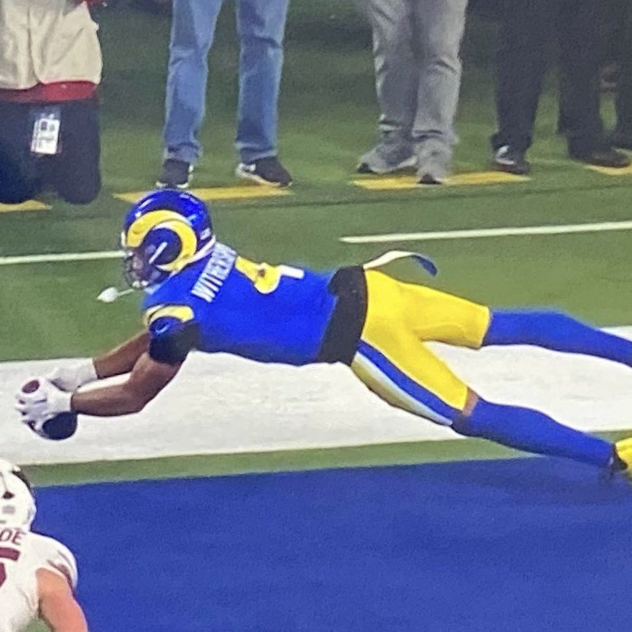 CLARS24's tweet image. SURVIVED. #CircaSurvivor