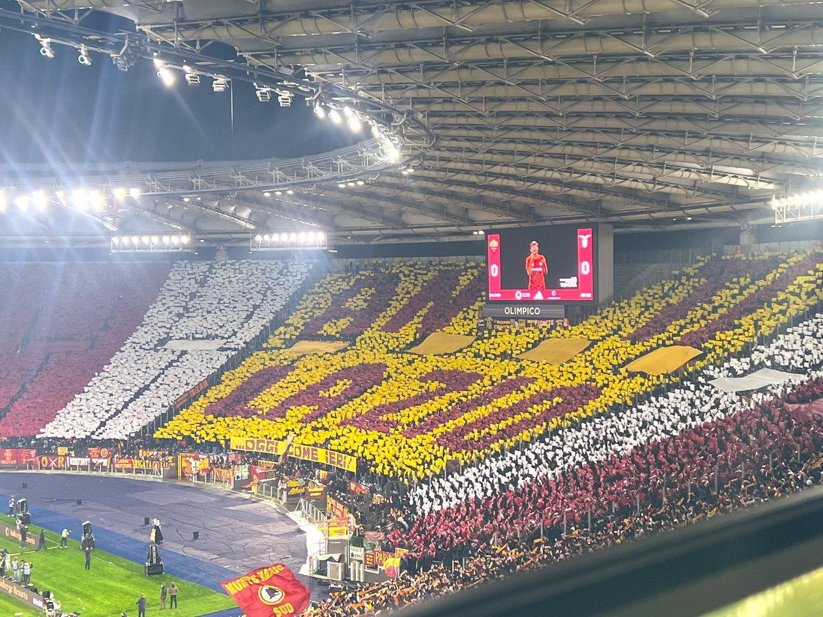 d7oomy_400's tweet photo. نحن رمو�� و ألوان هذه المدينة، يا حثالة المُجتمع🧡❤️❤️❤️❤️❤️

 #ASRoma https://t.co/rTFdGoMmmI