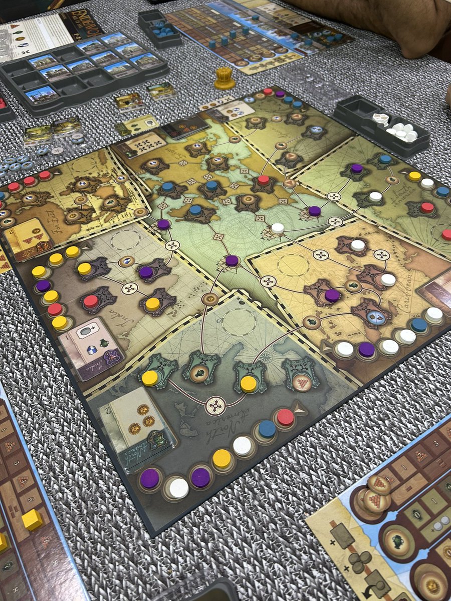 aftermatchbg's tweet photo. Qual foi o primeiro jogo do ano de vocês? Aqui foi o Endeavor! Sucesso total!
#boardgames https://t.co/eaaEwjh3fs
