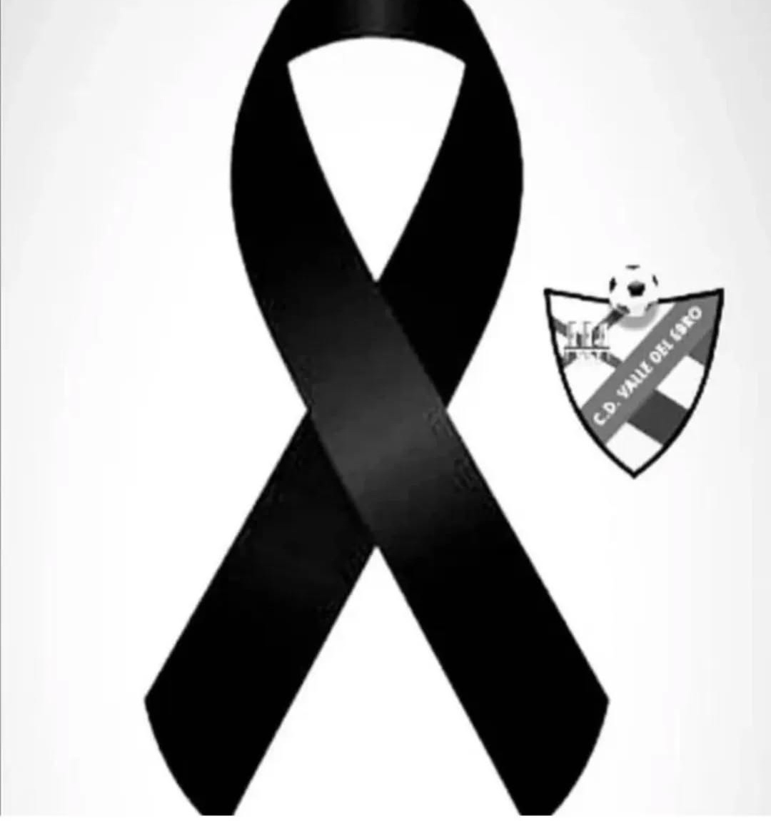 CDValleDelEbro's tweet photo. Desde el @cdvalledelebro mandamos nuestro más sentido pésame a toda su familia y a la familia del Yagüe @cf_yague por el fallecimiento de su presidente Gonzalo 🖤
Una gran pérdida para el Yagüe, el barrio de Yagüe y el fútbol riojano🥹
#DEP
#CDVE https://t.co/LilzUaju65