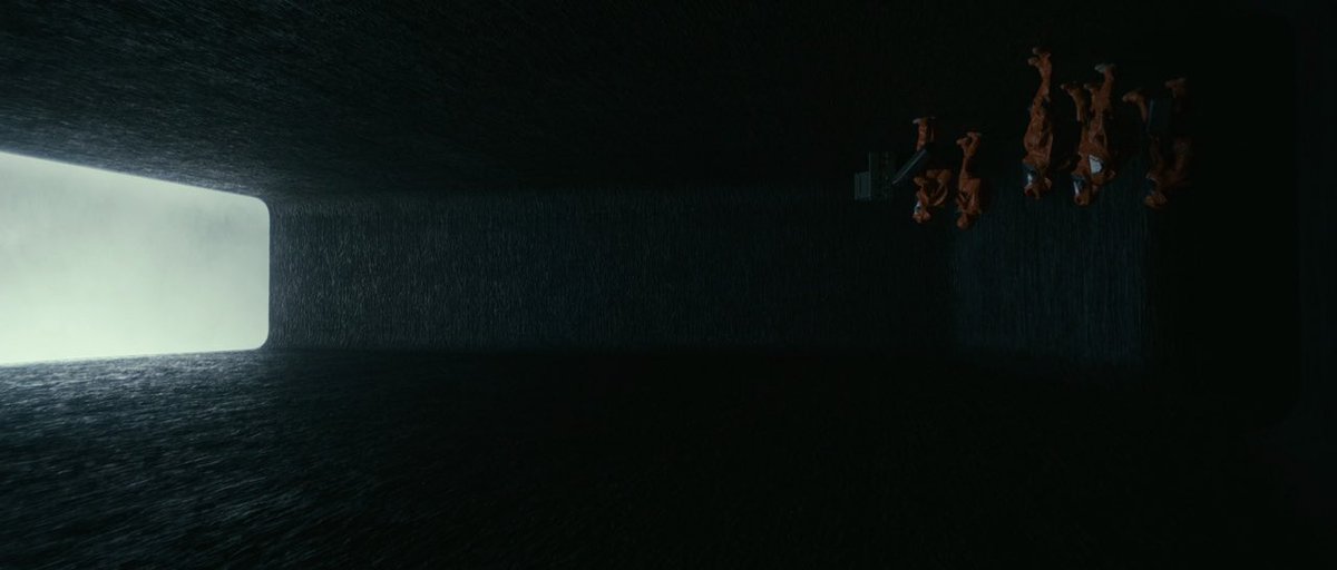 ProjectFlux_'s tweet image. I’m going to use one of my few tweets of the year and say again that the film Arrival is one of the best films ever made. It just is.