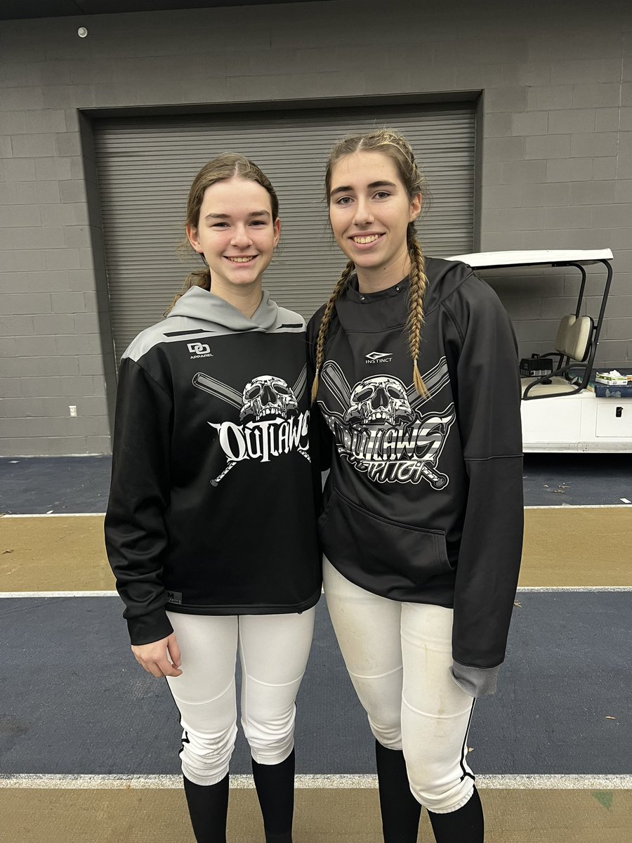 AddisonMoskal's tweet image. Thank you @ZipsSB and @nix131313 for hosting an amazing team camp! I had a great time showing off my skills. Also thank you to Ohio Outlaws Ruck for the opportunity to get in 4 more games with my sister @BrooklynMoskal !