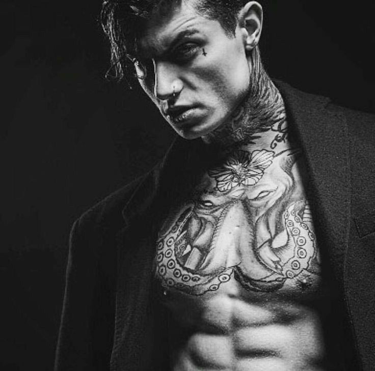 [🔥]

At the office and unable to focus with his rut in full swing. He needs someone to help relieve the tension so he can work.
