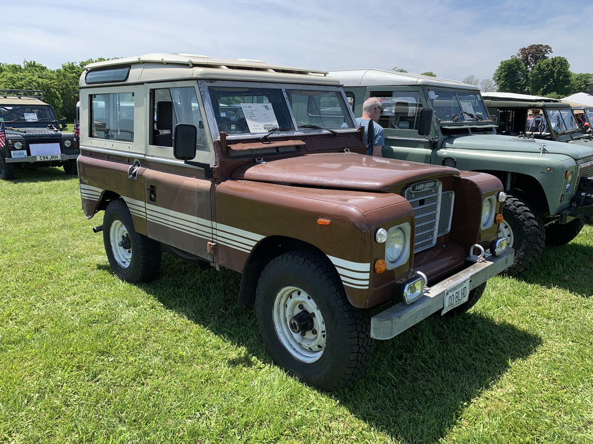 Jay Ramey (@awjayramey) on Twitter photo Saw this 1982 Series III at a show this summer, & I was like, "Wait a minute, I can get firewood in this, I can go to Costco, I already own Wellies, parts are not rare, it's brown, it has stripes, it does it all."
<a href="/CntrbtryNglgnc/">Contributory Negligence</a> Saw this 1982 Series III at a show this summer, & I was like, "Wait a minute, I can get firewood in this, I can go to Costco, I already own Wellies, parts are not rare, it's brown, it has stripes, it does it all."
<a href="/CntrbtryNglgnc/">Contributory Negligence</a>