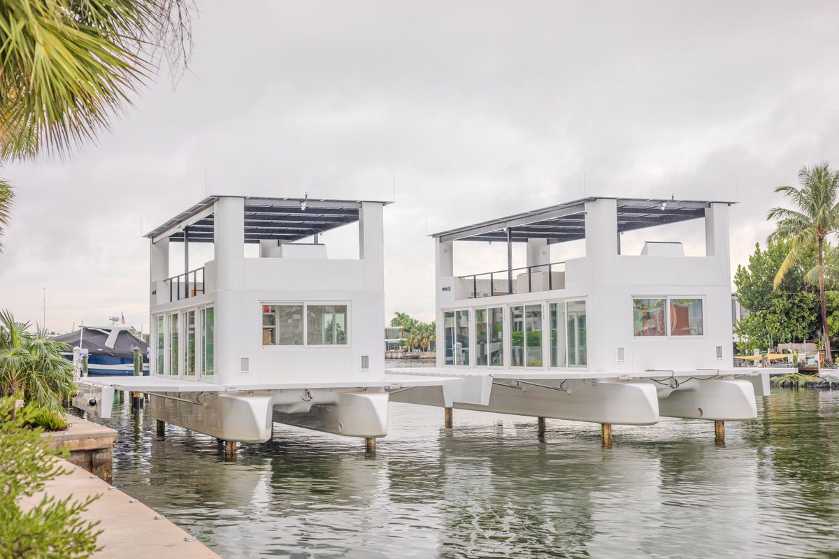 Geen last meer van natte voeten bij extreem weer met de drijvende woningen op uitschuifbare poten van het Amerikaanse bedrijf Arkup. Goed idee? deingenieur.nl/artikelen/drog…