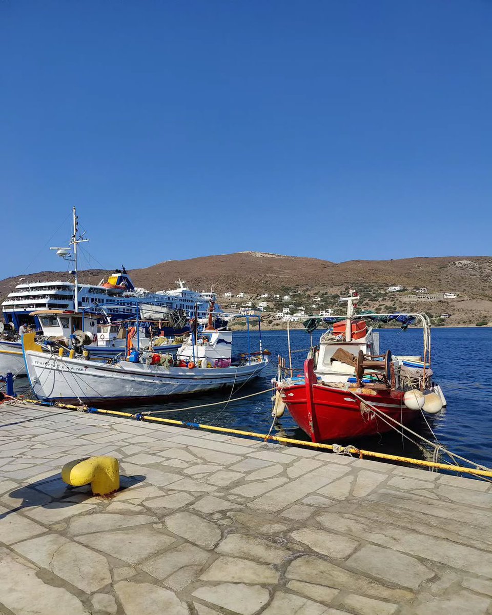 andros_secrets's tweet image. 📍 Gavrio, Andros

📸 @_francescaciri_ 

#andros #greece #visitgreece #grece #paradisefound #vacationgoals #greekislands #beautifuldestinations #discovergreece #gavrio #gavrioport #androsisland #greekisland #androsgreece