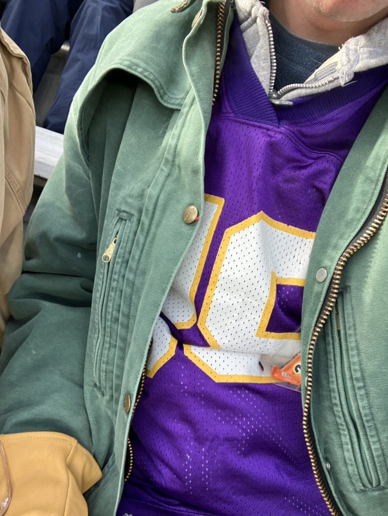 evanparker23's tweet photo. Behind enemy lines https://t.co/S3LqV8CVYk
