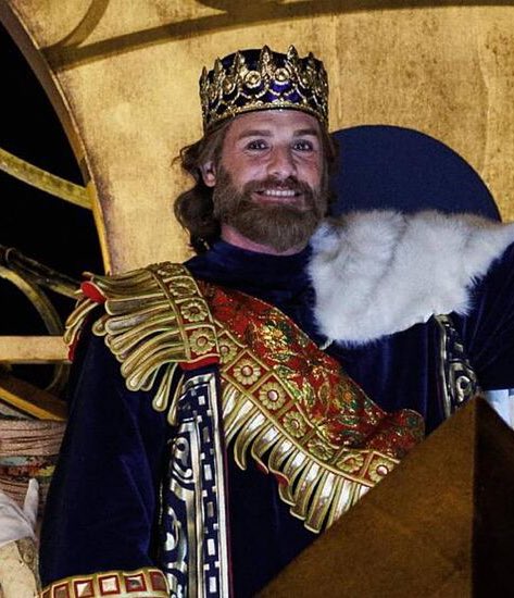 - Mamá, ¿es verdad que los reyes son los padres?
- Ojalá, cariño.