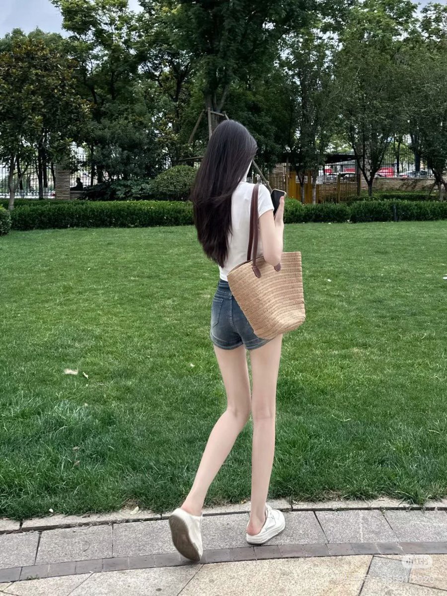 花钱月下囤囤版

深圳
Age：08年   Height：170cm
Cheat:C       Weight：43kg
 雪白牛奶肌皮肤細膩  白皙滑嫩 
 初恋白月光    极品女友体验  纯天然零整
 短暂兼职   只接预约  只去星级
  兴趣旅游 画画  阅读 烘焙 舞蹈
🐧：2170348428
🛰️：WA22531p
放心预约，进群链接→https://t.co/R81IsfG9YR https://t.co/qzfHtu5tIO
